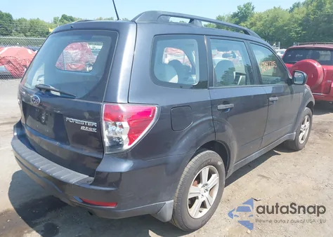 2010 Subaru Forester 2.5X из США, поврежденный, VIN JF2SH6BC5AH788340